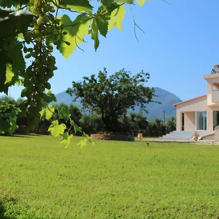 Sani Kasimis Apartment *