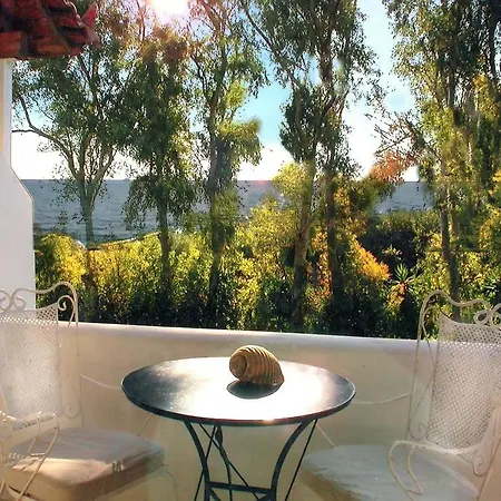 Sani Kasimis Apartment *