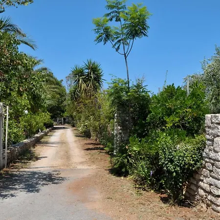 Apartament Sani Kasimis