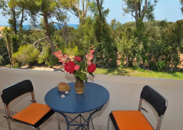 Sani Kasimis Apartment *